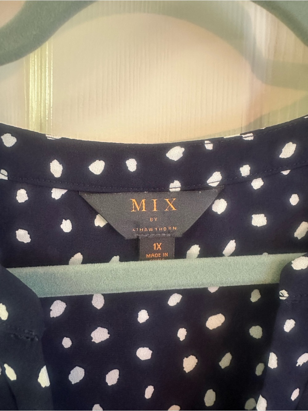 41 Hawthorn Navy Blue White Polka Dot V-Neck Blouse EUC - Picture 4 of 6